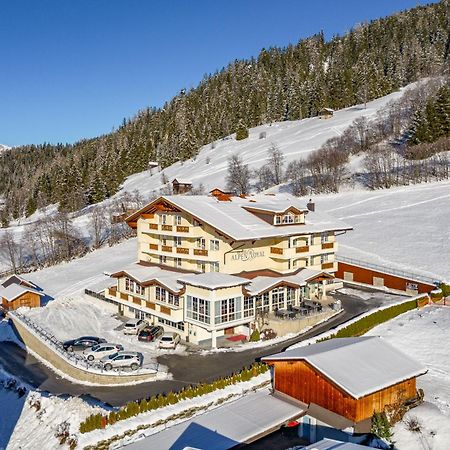 Hotel Alpen-Royal イェルツェンス エクステリア 写真