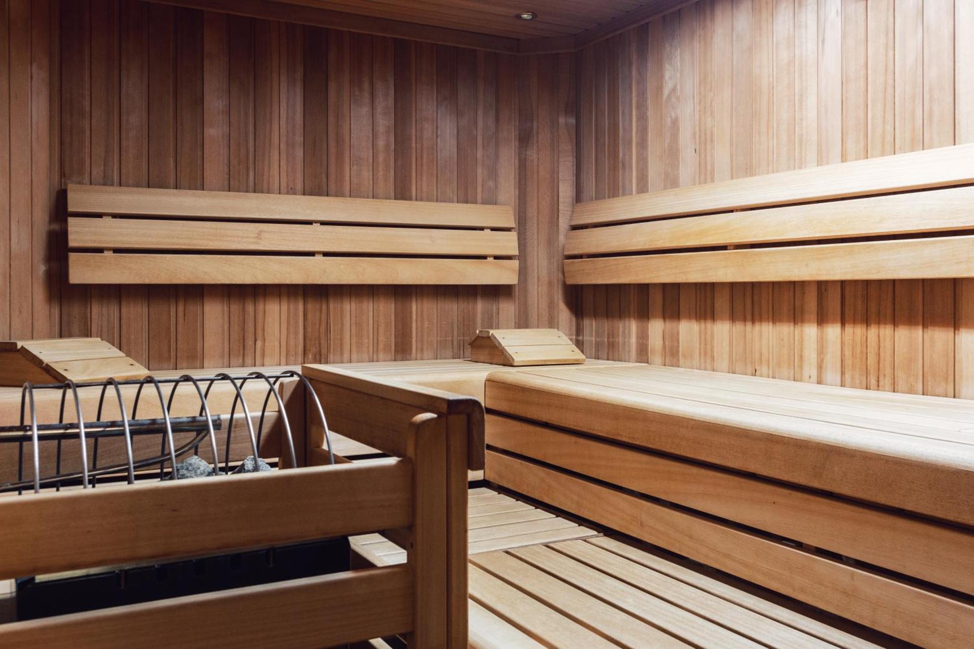 Hotel Alpen-Royal イェルツェンス エクステリア 写真