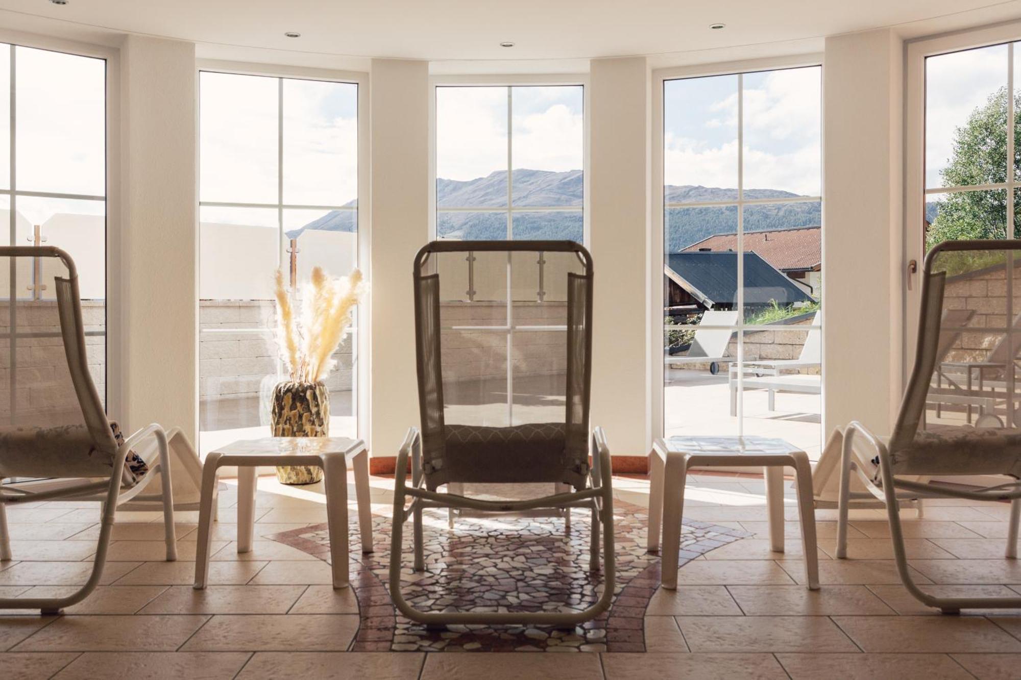 Hotel Alpen-Royal イェルツェンス エクステリア 写真