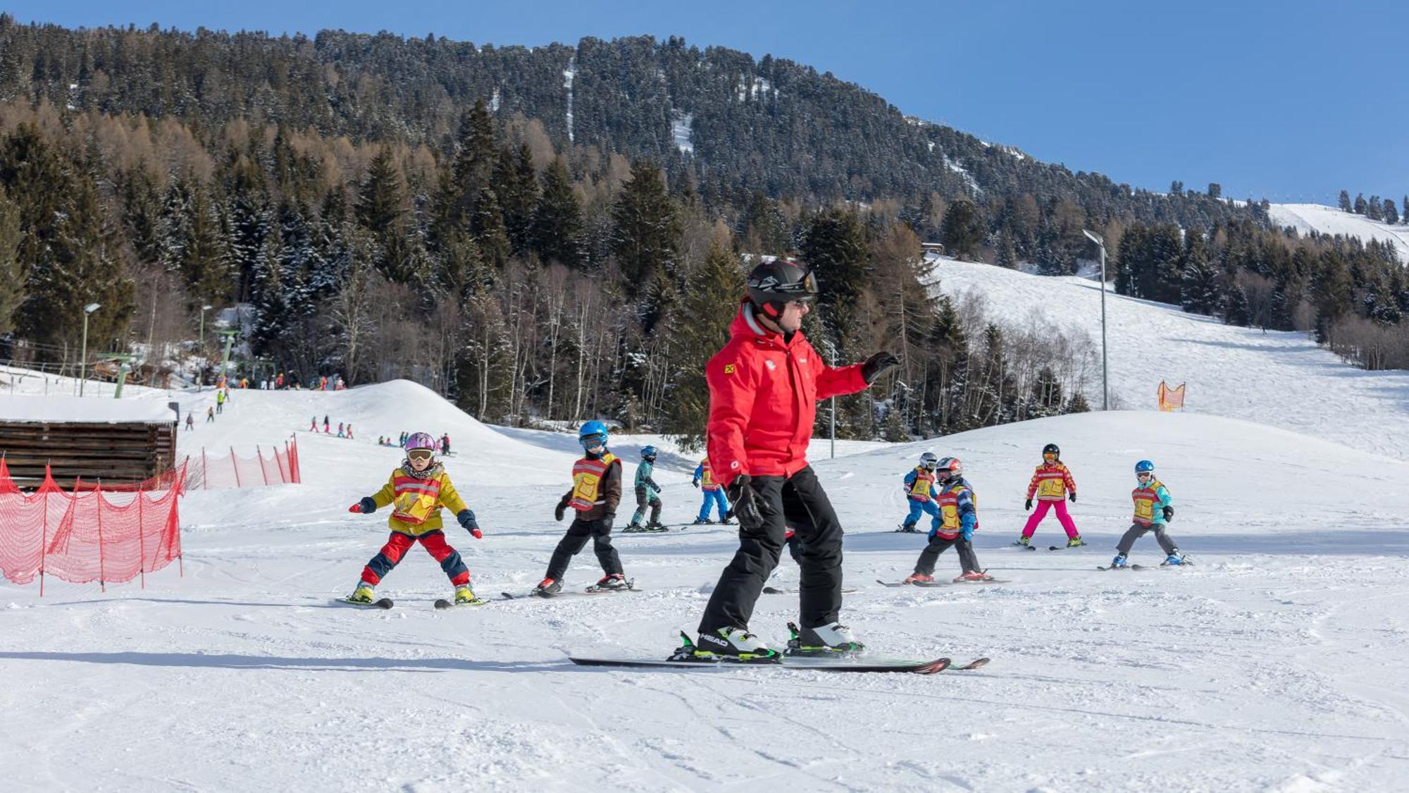 Hotel Alpen-Royal イェルツェンス エクステリア 写真